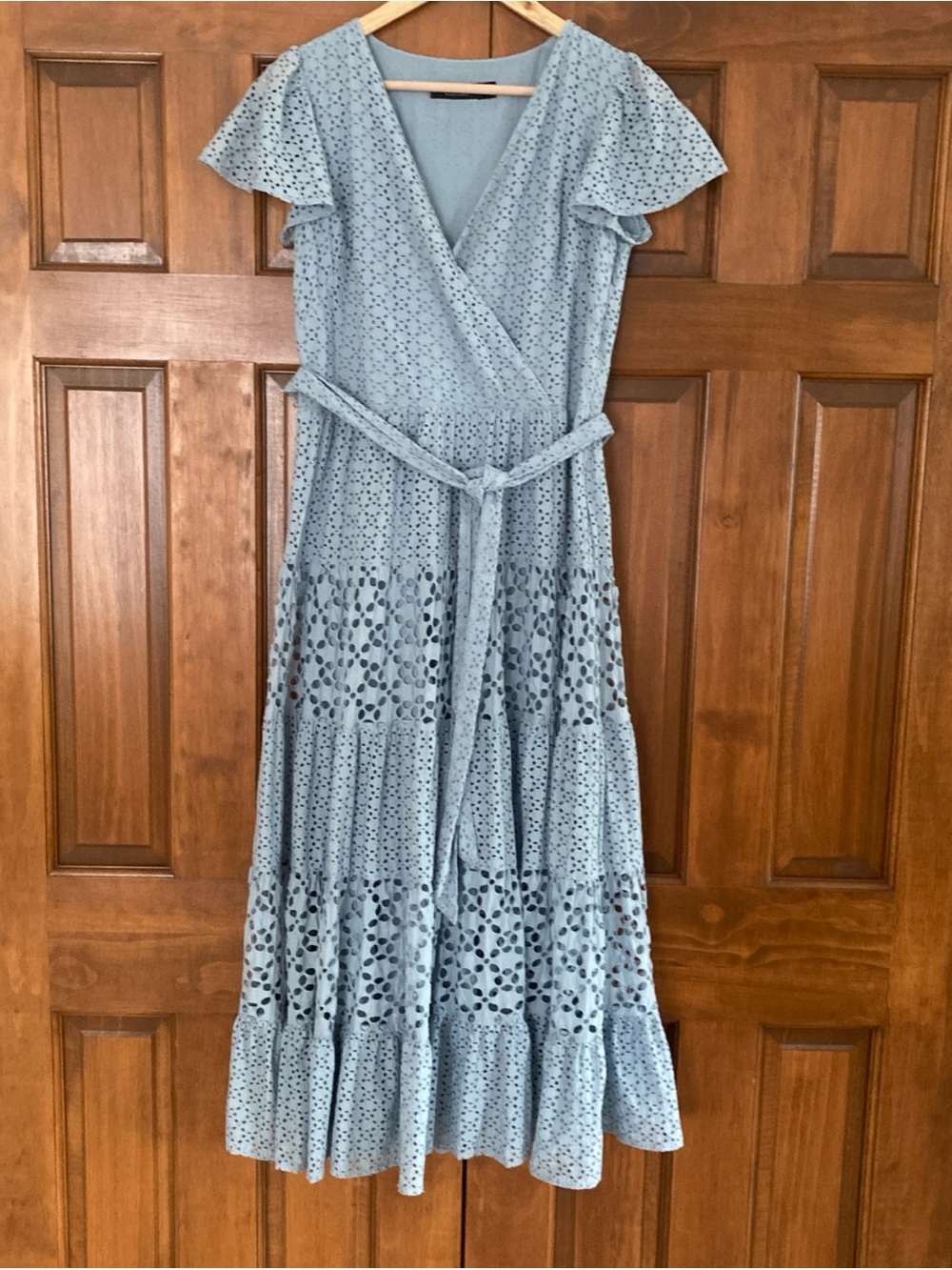 Ralph Lauren Light Blue Eyelet 100% cotton Maxi Dress women’s size 6 tiered